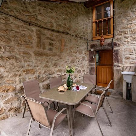 Casa Rural La Carrozal Senda Del Oso Орельейру Экстерьер фото