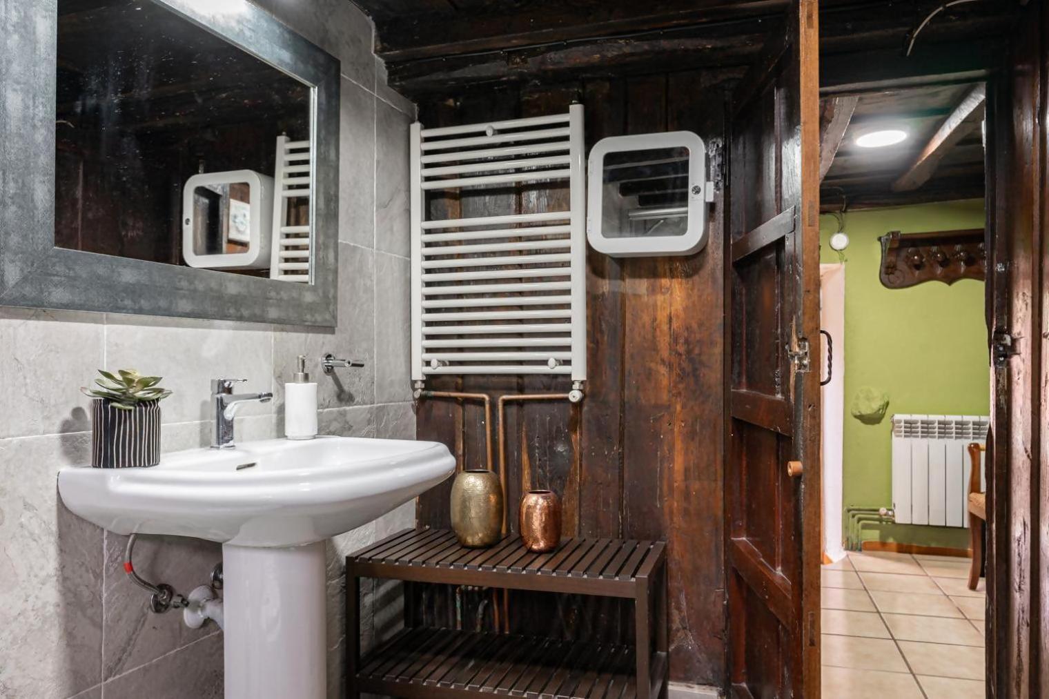 Casa Rural La Carrozal Senda Del Oso Орельейру Экстерьер фото