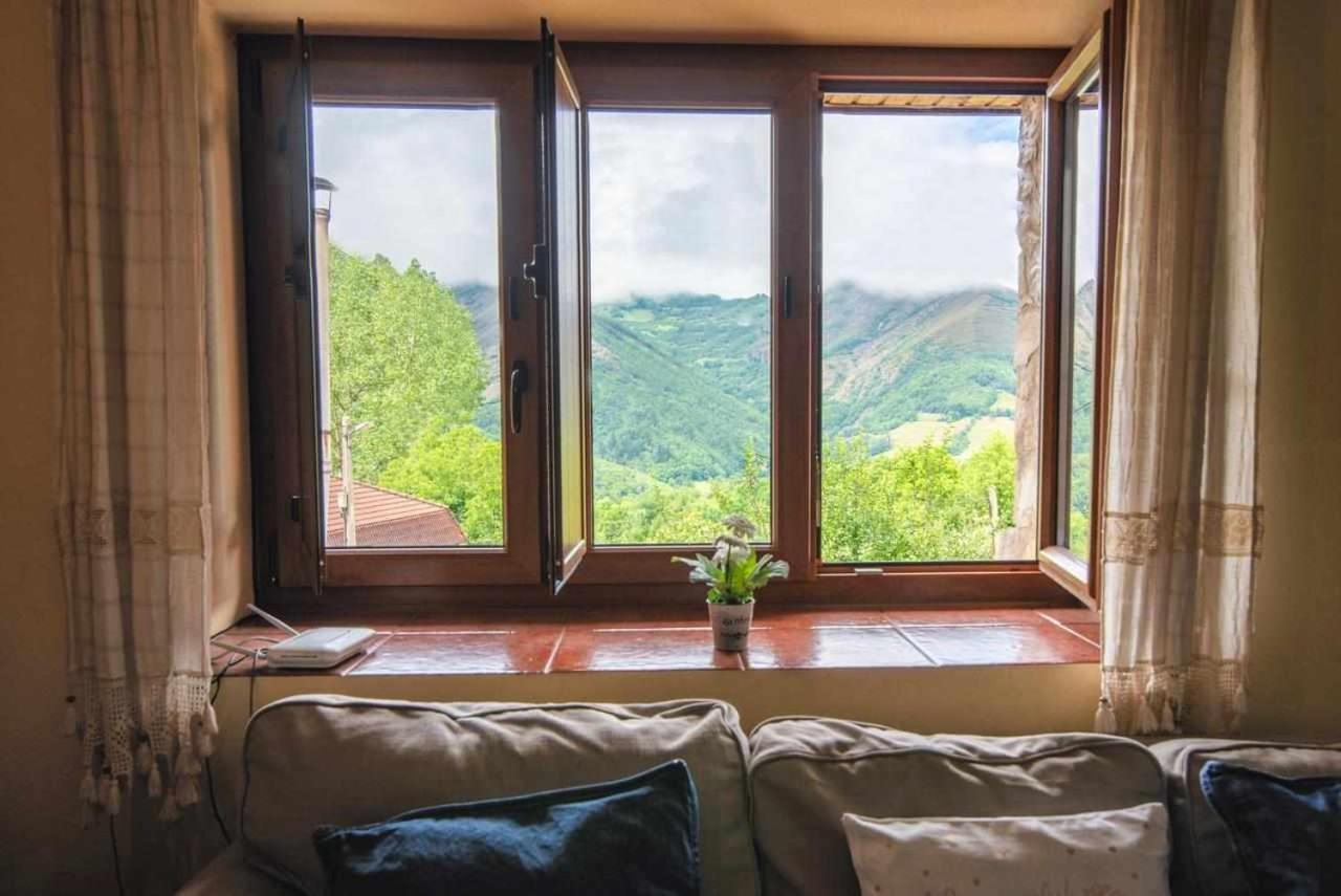 Casa Rural La Carrozal Senda Del Oso Орельейру Экстерьер фото