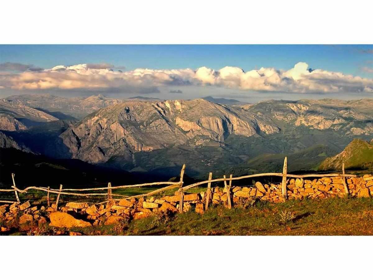 Casa Rural La Carrozal Senda Del Oso Орельейру Экстерьер фото