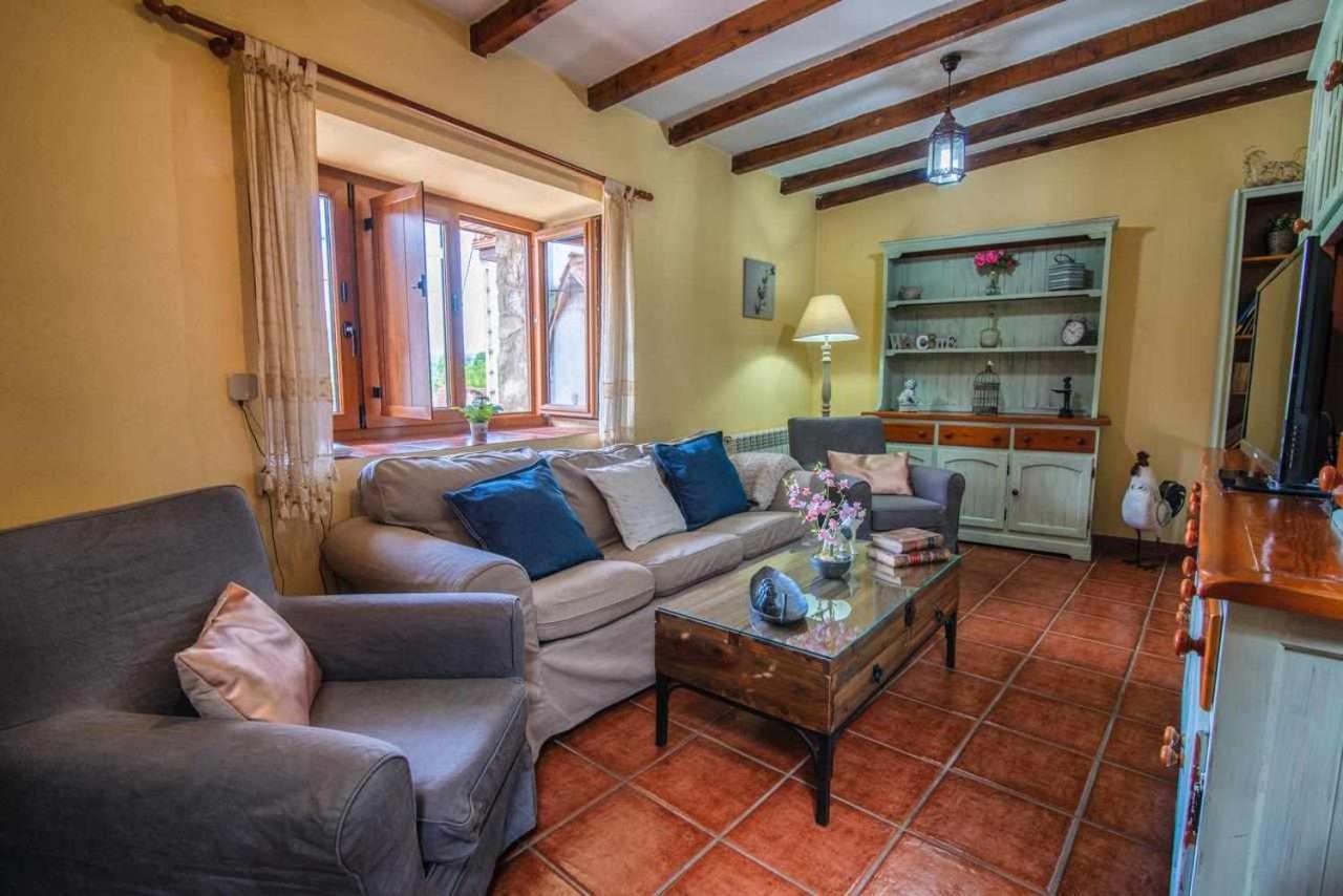 Casa Rural La Carrozal Senda Del Oso Орельейру Экстерьер фото